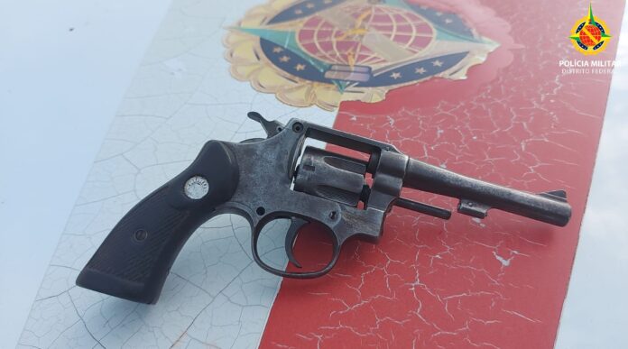 PMDF-apreende-duas-armas-de-fogo-em-menos-de-uma.jpeg