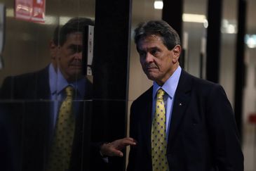 Roberto Jefferson fala à imprensa no Palácio do Planalto