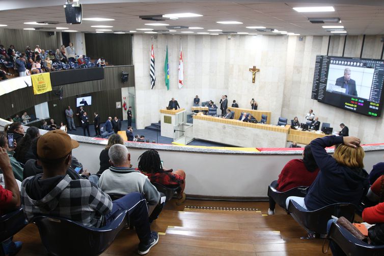 São Paulo (SP), 31/05/2023 - Movimentos sociais de moradia participam da votação do Plano Diretor Estratégico na Câmara Municipal. Foto: Rovena Rosa/Agência Brasil