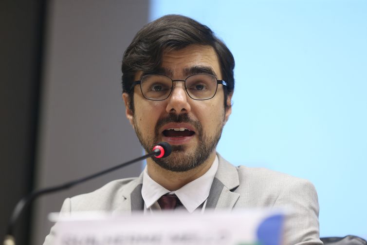 Brasília (DF), 23-05-2023 –  Entrevista coletiva para divulgar o Boletim Macrofiscal , Maio 2023,  Secretáio da SPR, Guilherme Mello,  Foto Valter Campanato/Agência Brasil.