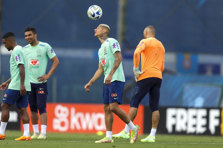 Richarlison, primeiro treino completo da seleção brasileira, em 14/06/2923, antes do amistoso contra a Guiné, em Barcelona