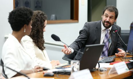 Brasília (DF) 04/05/2023 Comissão de Comunicação da Câmara discute Fake news e disseminação de ódio nas redes. João Brant da SECOM fala na comissão.
Foto Lula Marques/ Agência Brasil.