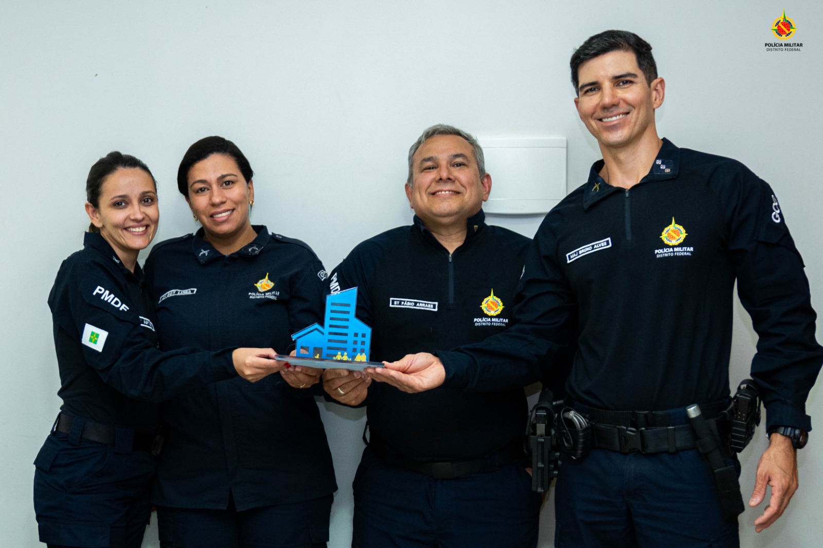 17 11 ouvidoria equipe