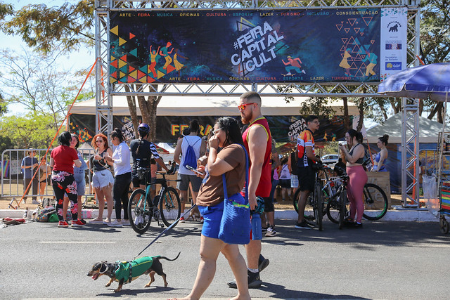 07/07/2024 - Música, gastronomia, esporte e artesanato movimentam a 4ª Feira Capital Cult, no Eixão do Lazer