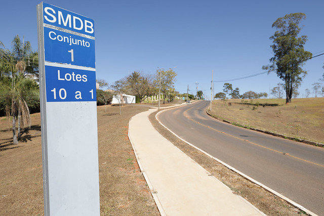 31/08/2024 - Lago Sul ganhou mais de 45 mil metros quadrados de calçadas desde 2019