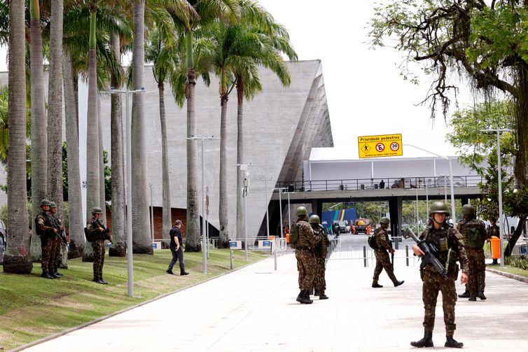 Tânia Rêgo/Agência Brasil Rio de Janeiro (RJ), 15/11/2024 - Forças de segurança reforçam policiamento no Rio durante o G20. Foto: Tânia Rêgo/Agência Brasil