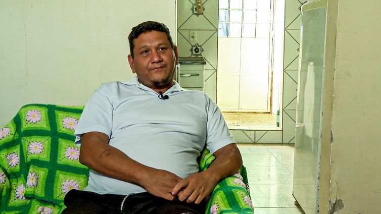 Frame TV Brasil Brasília (DF) 24/02/2025 - Mizael Lucas foi um dos sobreviventes de capotamento de ônibus clandestino.
Frame TV Brasil