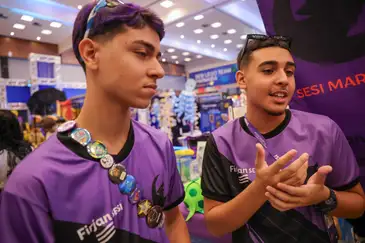 Fabio Rodrigues-Pozzebom/ Agência Brasil Brasília (DF) 14/03/2025 Estudantes de vários locais do país participam do Torneio Sesi de robótica. Os estudantes Breno Alencar e Pedro Nova, falam com a Agência Brasil Foto: Fabio Rodrigues-Pozzebom/ Agência Brasil