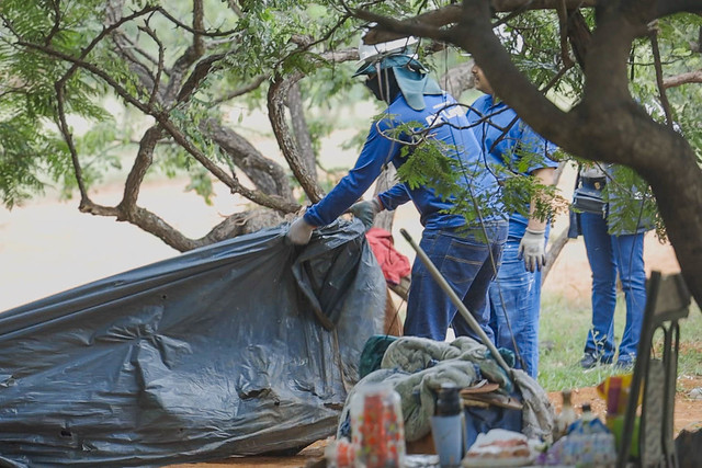 26/04/2025 - Ação de acolhimento atende 25 pessoas em situação de rua nesta semana