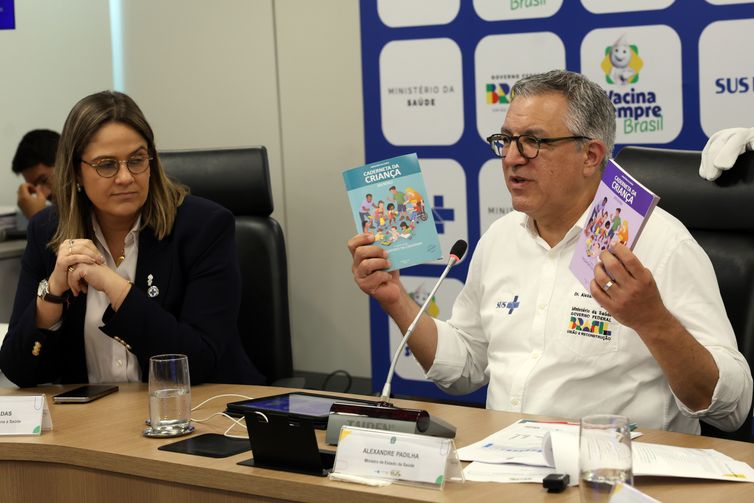 Brasília (DF), 10/04/2025 - Ministro da Saúde Alexandre Padilha durante apresentação de ação de vacinação nas escolas, por meio do Programa Saúde na Escola. Foto: Antonio Cruz/Agência Brasil