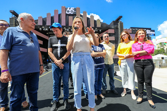 21/04/2025 - Fé e festa: Evangélicos celebram o aniversário de Brasília na Esplanada