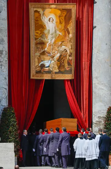 Vaticano, 26/04/2025 - Missa das Exéquias em intenção de Sua Santidade o Papa Francisco. Átrio da Basílica de São Pedro, Praça de São Pedro. Foto: Ricardo Stuckert/PR
