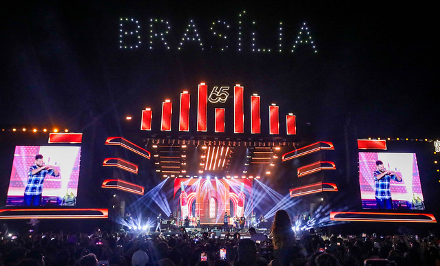 22/04/2025 - Terceiro dia de shows na Esplanada encerra celebrações pelos 65 anos de Brasília