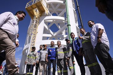 Marcelo Camargo/Agência Brasil Mauriti (CE), 26/05/2025 - O ministro da Integração e Desenvolvimento Regional, Waldez Góes, participa da inauguração do sistema de abastecimento de água do distrito de Palestina do Cariri. Foto: Marcelo Camargo/Agência Brasil
