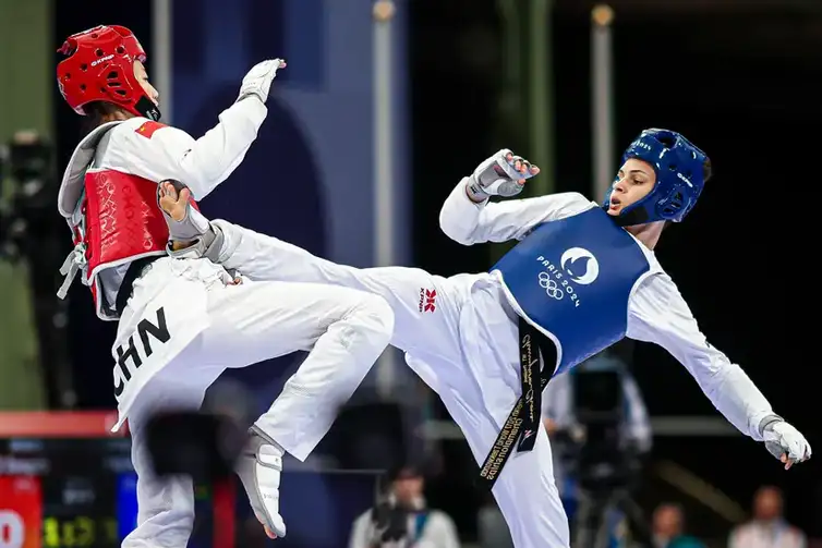 Maria Clara Pacheco é ouro no Grand Prix de taekwondo com vitória sobre Luo Zongshi, chinesa que a eliminou nas quartas de final nos Jogos Olímpicos de Paris 2024 - em 17/06/2025