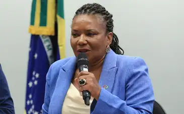 Lula Marques/Agência Brasil Brasília (DF), 30/04/2025 - Reunião das comissões de Cultura e de Fiscalização Financeira e Controle, da Câmara, para ouvir a ministra da Cultura, Margareth Menezes. Foto: Lula Marques/Agência Brasil